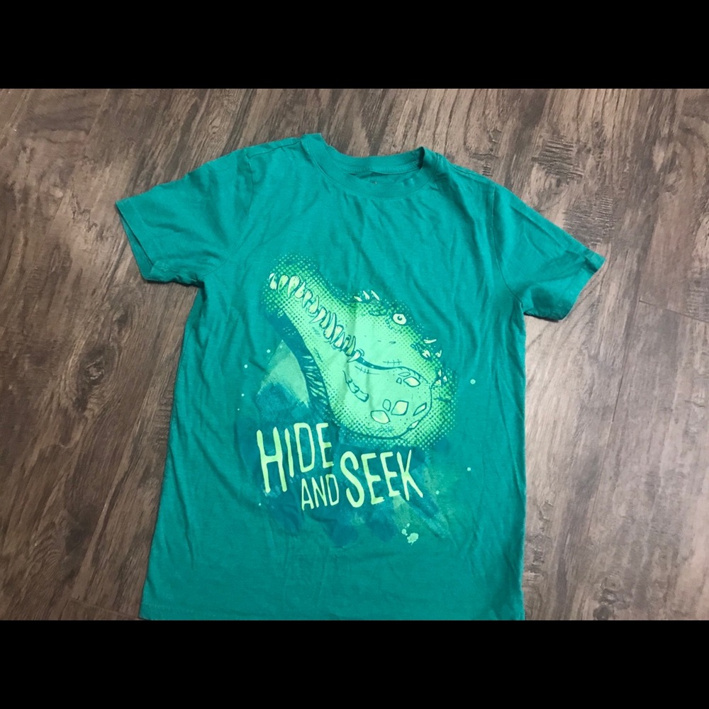 Cat and Jack green shirt with alligator